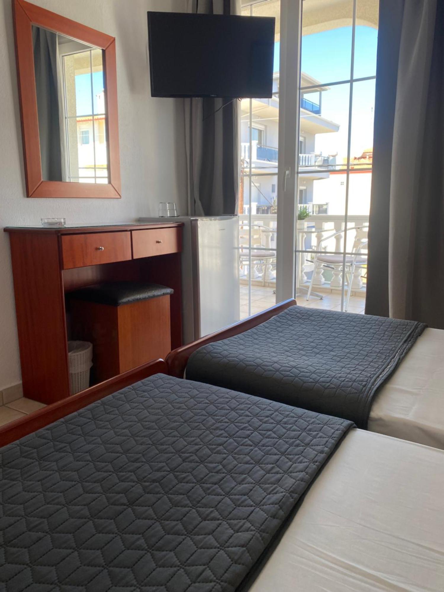 Korali Hotel Paralía Kültér fotó