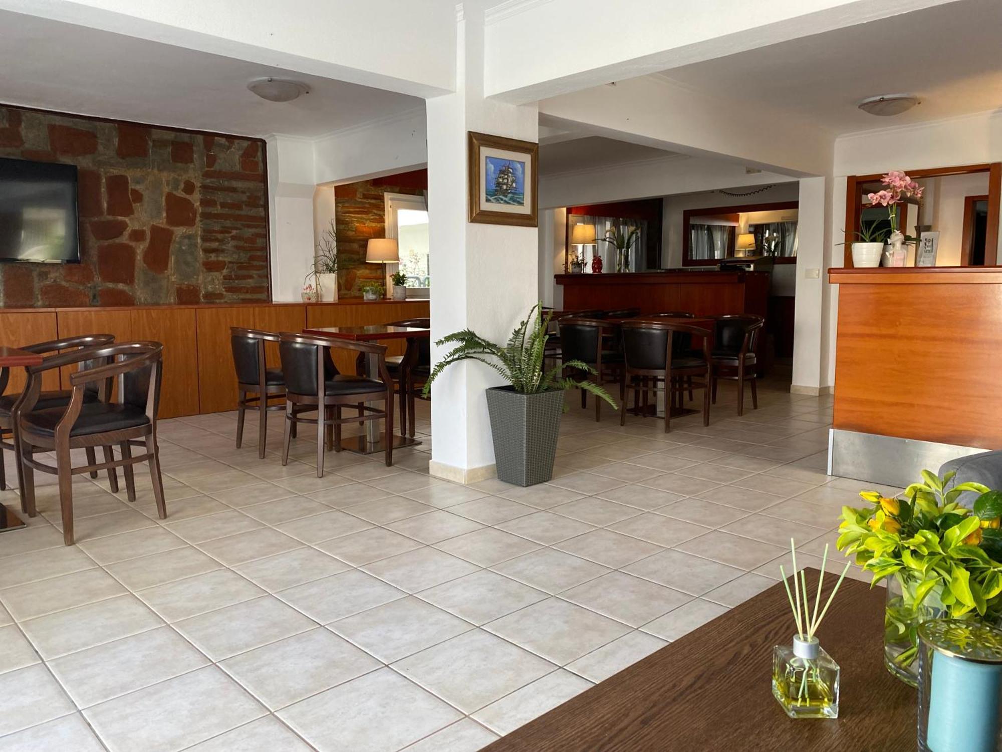 Korali Hotel Paralía Kültér fotó