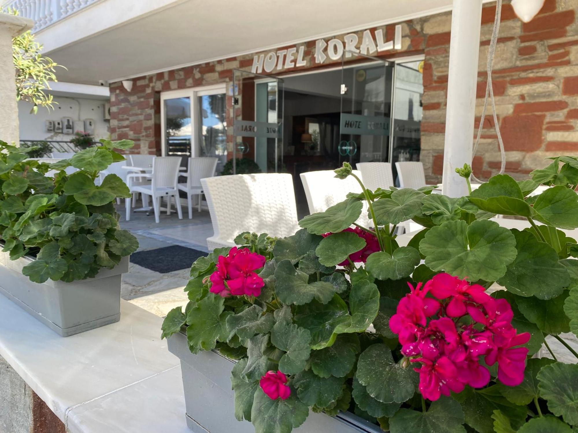 Korali Hotel Paralía Kültér fotó