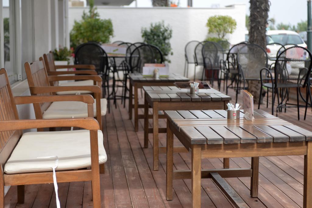 Korali Hotel Paralía Kültér fotó